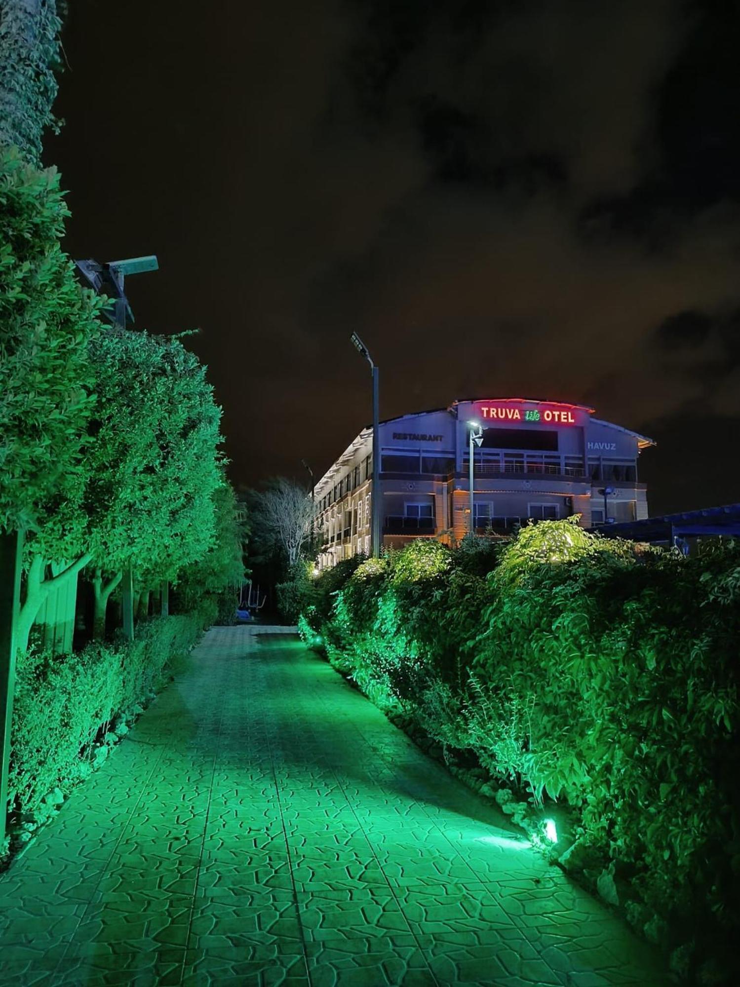 Truva Life Hotel Samandag Esterno foto